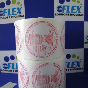 rótulo em papel couchê para  manteiga