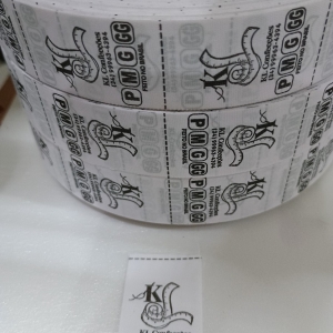 etiquetas em tecido nylon resinado para uniformes e camisetas 
